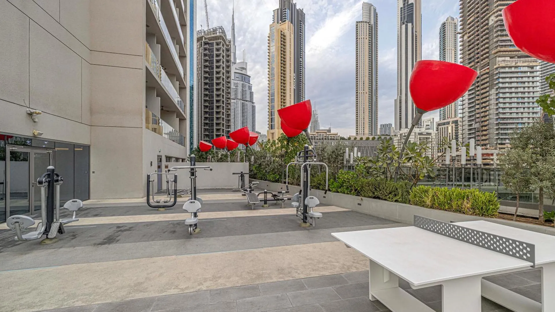 Luxury Studio Near Dubai Mall Few Mints Walk 0*,